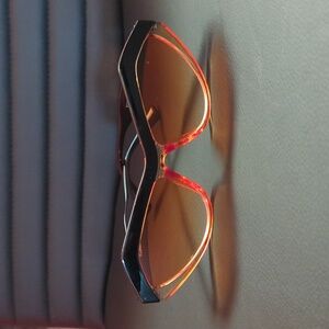 Classic Vintage Cat-Eye Sunglasses
